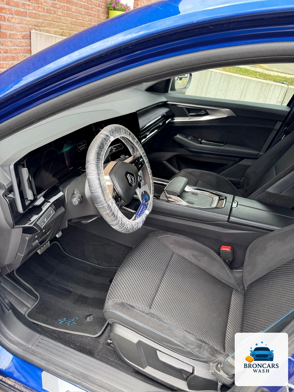 Habitacle Renault après nettoyage intérieur